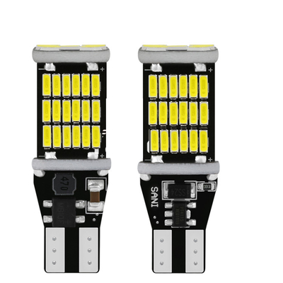 普遍的な車は尾ライトおよび回転信号bulbT15 4014 45smd 12-24Vを導いた