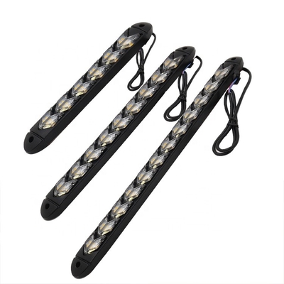 防水矢LED日の時間走行灯DC 12Vの順次導かれた回転信号8000K